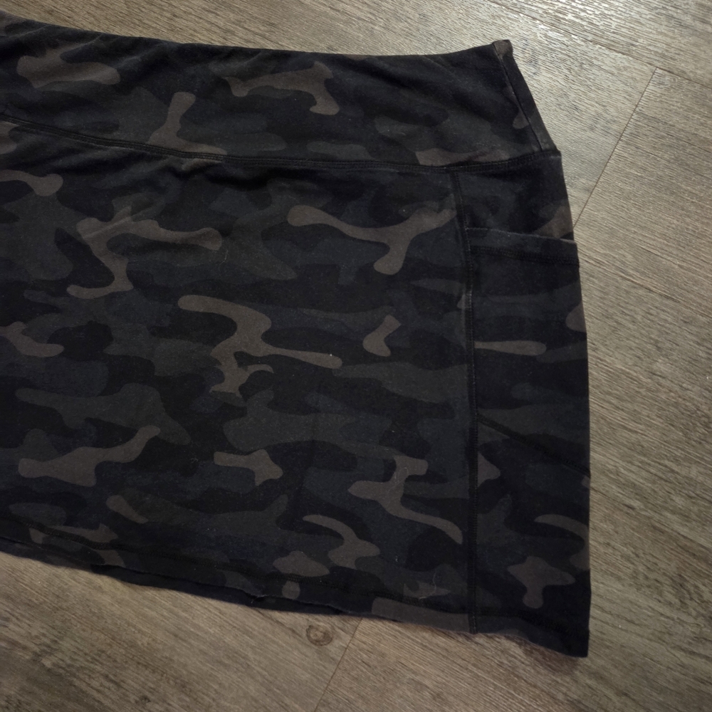 Natural Reflections • Grey Camo Skort